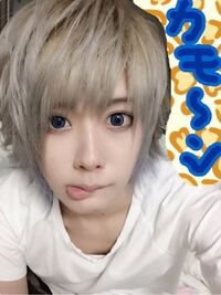 ウィッグでこの様な色のウィッグが欲しいのですがこの金髪と銀髪の間みたい Yahoo 知恵袋