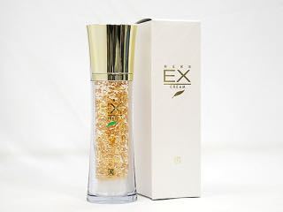 ロイヤルハーブEXクリーム】という金箔の入った美容液があるのですが