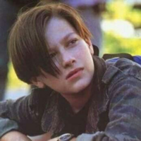 男子高校生です ターミネーター2のジョンコナーのような Yahoo 知恵袋