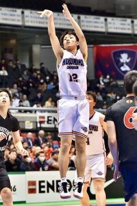 このバッシュの名前分かりますか 去年のウィンターカップ Yahoo 知恵袋