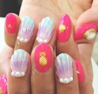 このネイルの 貝殻みたいなこの波線ってなんてネイルですか これは Yahoo 知恵袋