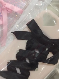 ヘアタイ ストレッチりぼん でのリボン的結び方を教えてください チャームとかつ Yahoo 知恵袋