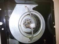 賃貸マンションに住んでおります この種類のキッチンの換気扇はどのように掃除すれば 教えて 住まいの先生 Yahoo 不動産