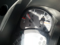 私の車はガソリンがなくなりかけてもランプがつかないんてすが そういう機能 Yahoo 知恵袋