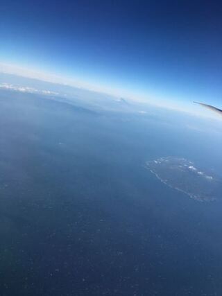 海にある白い点々はなんですか 飛行機から撮った写真です Yahoo 知恵袋