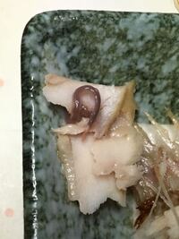 ホッケの焼き魚で見つけたのですがこれってアニサキスですか かも知 Yahoo 知恵袋