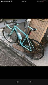 チェレステカラーに映えるバーテープの色を考えてください Bianchi Yahoo 知恵袋