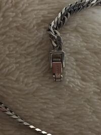 大阪市内で格安のメンズアクセサリーを売っているお店を教えてください Yahoo 知恵袋