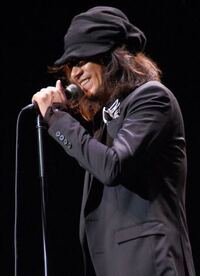 瑛人さんの香水って曲嫌いなんですけど分かる人居ませんか Yahoo 知恵袋