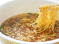 夜中のカップラーメン 美味しいですか めっちゃ Yahoo 知恵袋