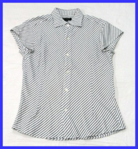 レディースブラウス ｙシャツ でボタンの位置がメンズの同じのっ Yahoo 知恵袋