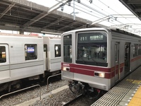 マイクラの鉄道アドオン作ってみました 東京メトロ08系です どうでしょ Yahoo 知恵袋