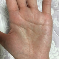 短い頭脳線が3本あります 鑑定本には載っていないようです ど Yahoo 知恵袋