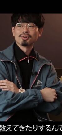 ハマオカモトさんのようなピシッとした髪型に髭にメガネのようなスタイルを何という Yahoo 知恵袋