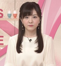 小菅晴香キャスターは 可愛いですか よしひこ 色白で可愛いですね Yahoo 知恵袋