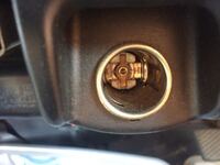 シガーソケットのプラスマイナスについて シガーソケットは Yahoo 知恵袋