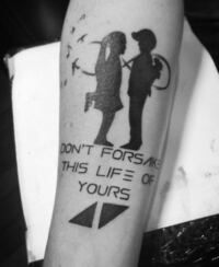 タトゥーを入れる 英語訳