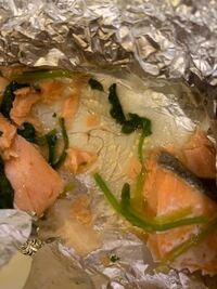 魚を食べていたら真ん中の方に茶色い糸のようなものが入っていま Yahoo 知恵袋