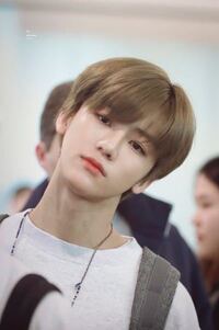 このイケメンくんの名前を教えてください Nctのジェミンくん Yahoo 知恵袋