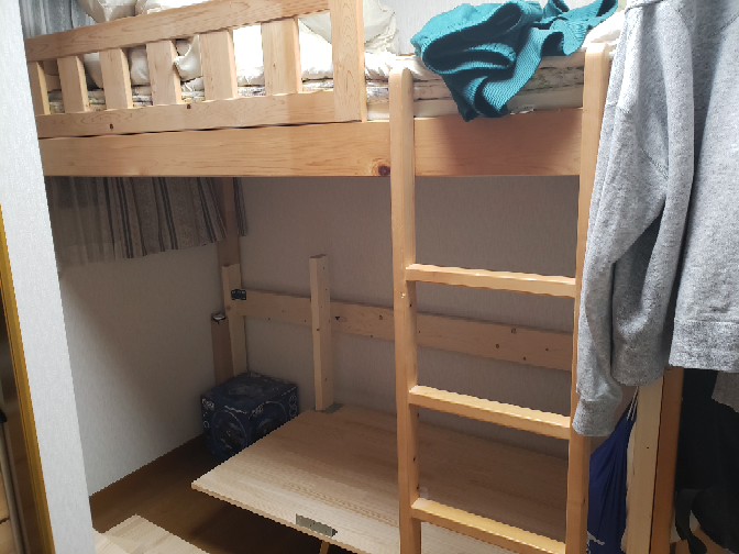 DIYについて質問です - 二段ベッドを解体し、一段で運用す - Yahoo