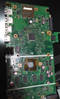 ASUSのX541Sのメモリを増設しようと思いマザボをひっくり返してみ... - Yahoo!知恵袋