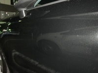 駐車場で駐車して 車から降りる際 ドアを開けたときに隣の車と接触 Yahoo 知恵袋