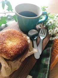 朝ごはんはカレーパンでもいいですか サラダも付ければいい朝食です Yahoo 知恵袋