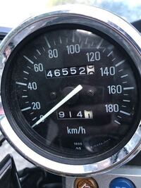 バイクの走行距離メーターはどのような仕組みで動くのですか バイクや車 Yahoo 知恵袋