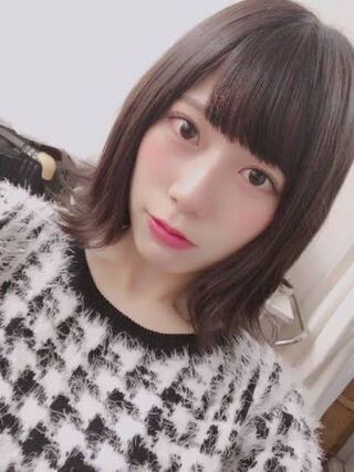 日向坂46の東村芽依ですよね この口つきと頬の感じは東村芽依ちゃ Yahoo 知恵袋