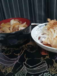 新玉ねぎの皮にカビが生えていました ロ 中はカビが Yahoo 知恵袋