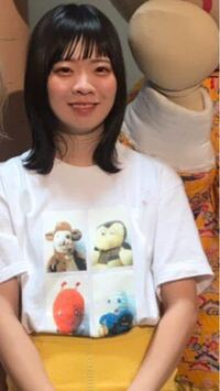 SHISHAMOの宮崎朝子さんが着ているこちらのTシャツはどこのブラン