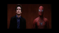 スパイダーマン２の映画で電車での格闘シーンで電車の中に赤ん坊を抱いた Yahoo 知恵袋