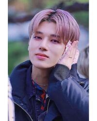 Ateezのメンバーのピアスの位置を教えてください また Ateez Yahoo 知恵袋