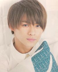 マホトの髪型になりたいです 美容師にたのめばやってくれますか Yahoo 知恵袋