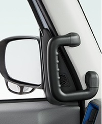 ダイハツの新型タントはスライドドア側に給油口がありますが 給油して Yahoo 知恵袋