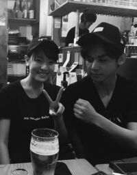 ジャニーズwestの小瀧望さんについて教えて欲しいです この写真 姉か小坂早 Yahoo 知恵袋