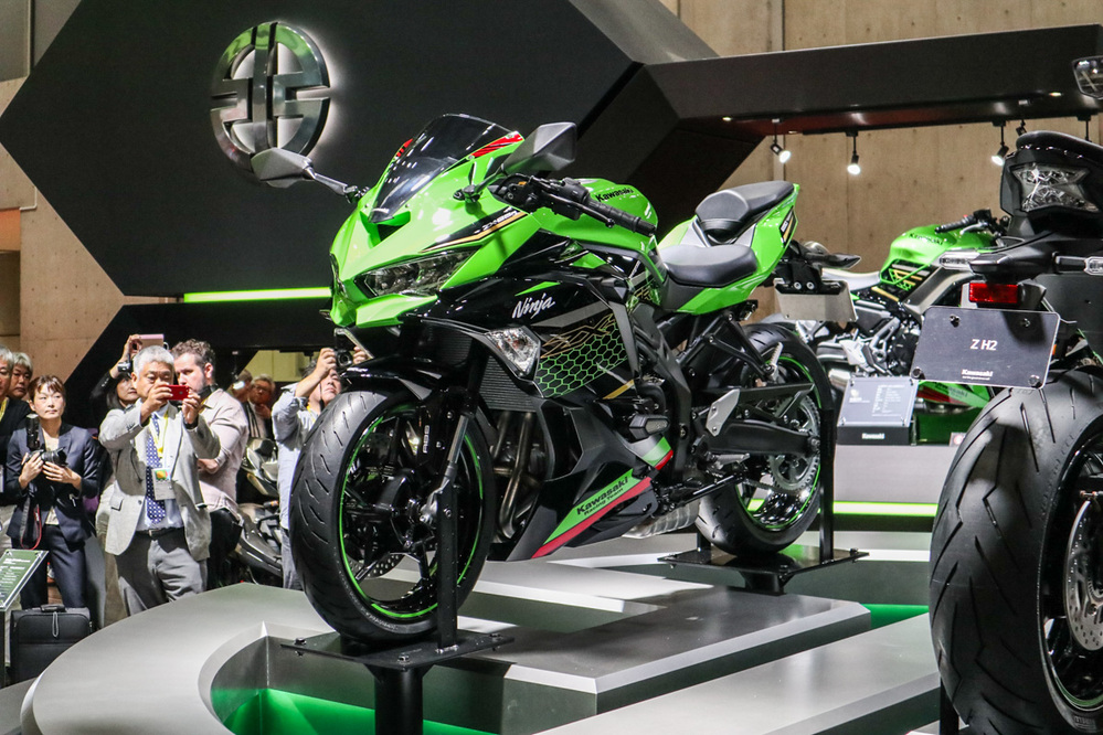 ZX25R 左側 ブラケット ダブルディスク化