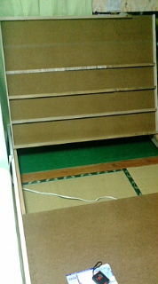 べッドの修理弟がベッドの上で跳ねてしまい ベッドの底の板が割れてしまい Yahoo 知恵袋