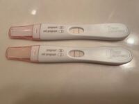 妊娠検査薬について質問です 判定線が薄かったり濃かったり Yahoo 知恵袋