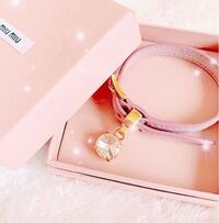 パンドラのブレスレットを購入しようと検討しておりますがチャームな Yahoo 知恵袋