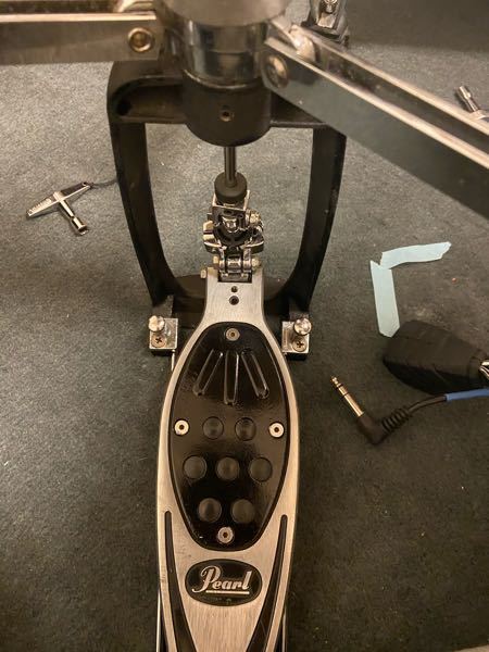 緊急です このハイハットスタンドの組み立て方を教えてくださいpear Yahoo 知恵袋