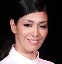 アンミカのミカホワイトのお試し初回980円でしたが いきなり二本で Yahoo 知恵袋