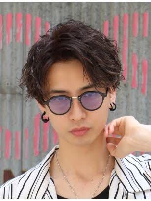 ヘアスタイルに詳しい方に質問です パーマなしだと このヘアスタイ Yahoo 知恵袋