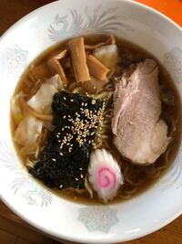 画像は自作のラーメンなのですが、 メンマが瓶詰めの為か、（メンマの）味が濃く
主張が強い気がしました。

この様な場合
湯通し的な事をした方が良いのでしょうか？

あとラーメンの評価も頂けたら
嬉しいです。