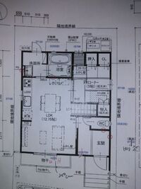 新築一戸建て予定です南側の道路に面した窓以外全てすりガラスですが 透明のガラスは 教えて 住まいの先生 Yahoo 不動産