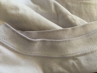 制服のシャツの襟の部分が青くなるんですけど なんでですかね わかる人いた Yahoo 知恵袋