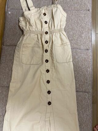 大学生女子服装についてです 下の写真の服は大学生が着 Yahoo 知恵袋
