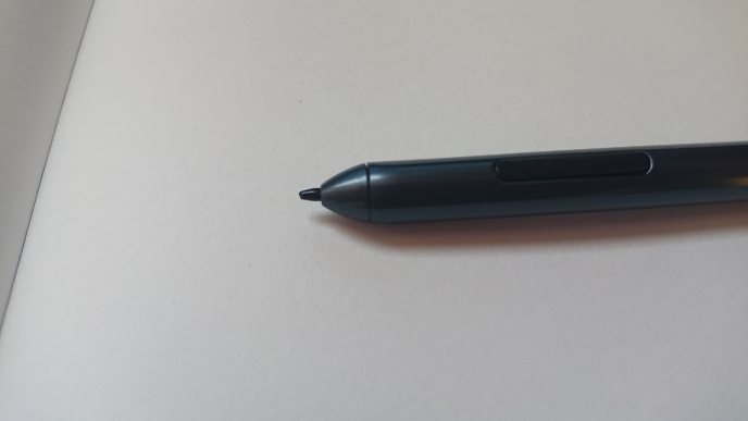 ペンタブの芯はどれくらい削れたら変えていますか？ - 初めて