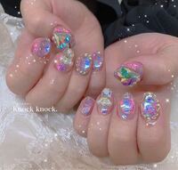 ネイルにかかる値段って 一回いくら位なんですか 何をやるかに Yahoo 知恵袋