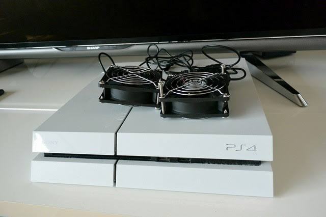 Ps4の冷却方法について 現在私はps4を横置きで使用しています 排熱 Yahoo 知恵袋